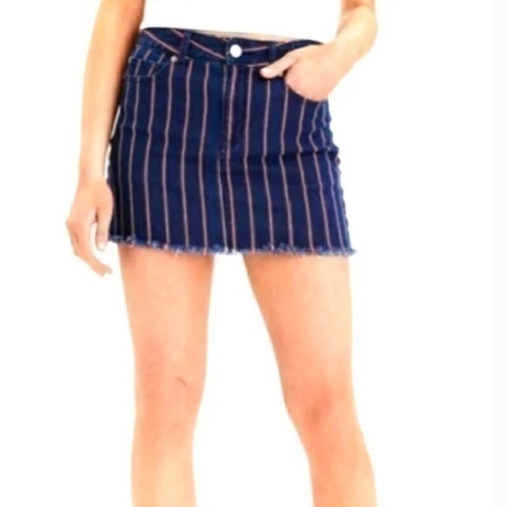 NWT American Eagle outfitters Hi-Rise Mini Size 8